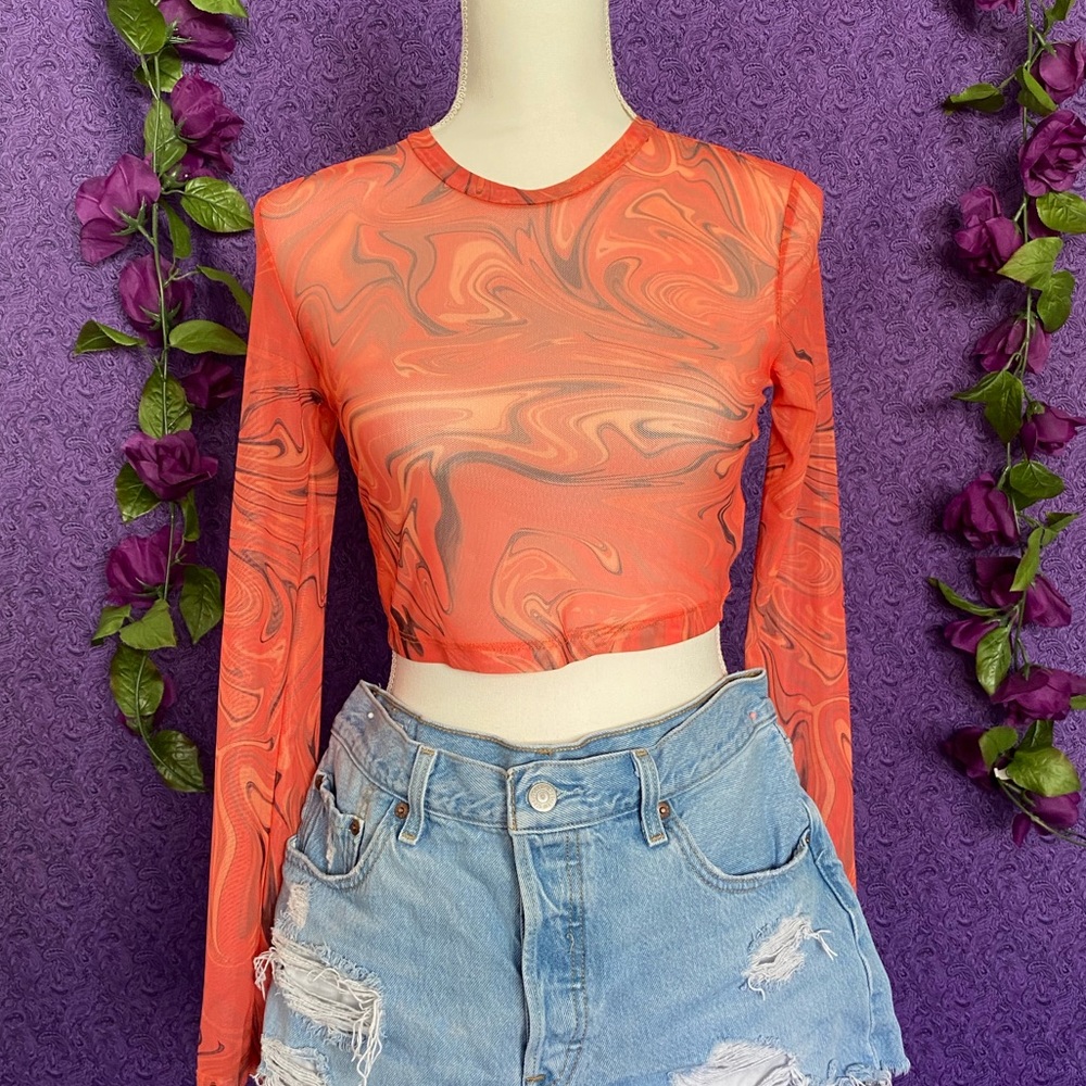 Orange and black marble, cropped, long sleeve! 🧡